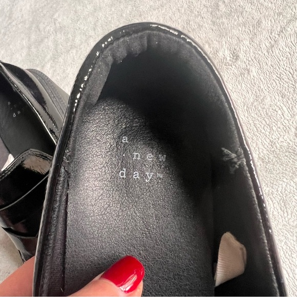 A New Day Hudson Platform Patent Leather Chunky Heel Goth Loafer Jet Black 9.5 - Picture 8 of 13